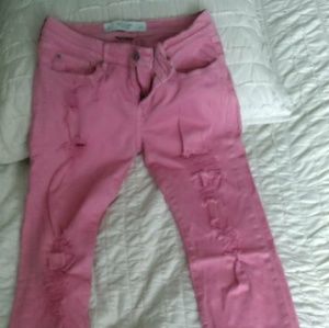 Women's distressed skinny jean